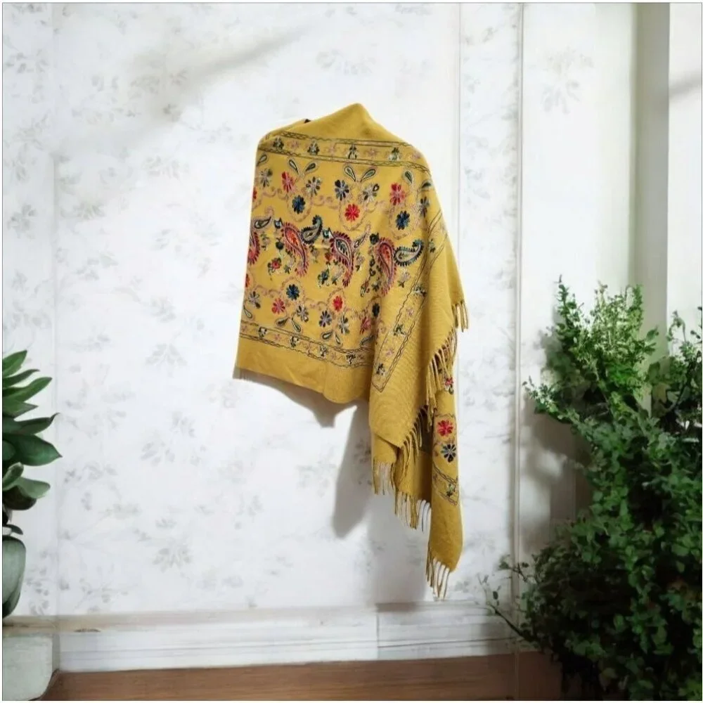 Fashion Embroidered large Paisley Wool /viscose Rugs Shawl Scarf Size 72''x28''